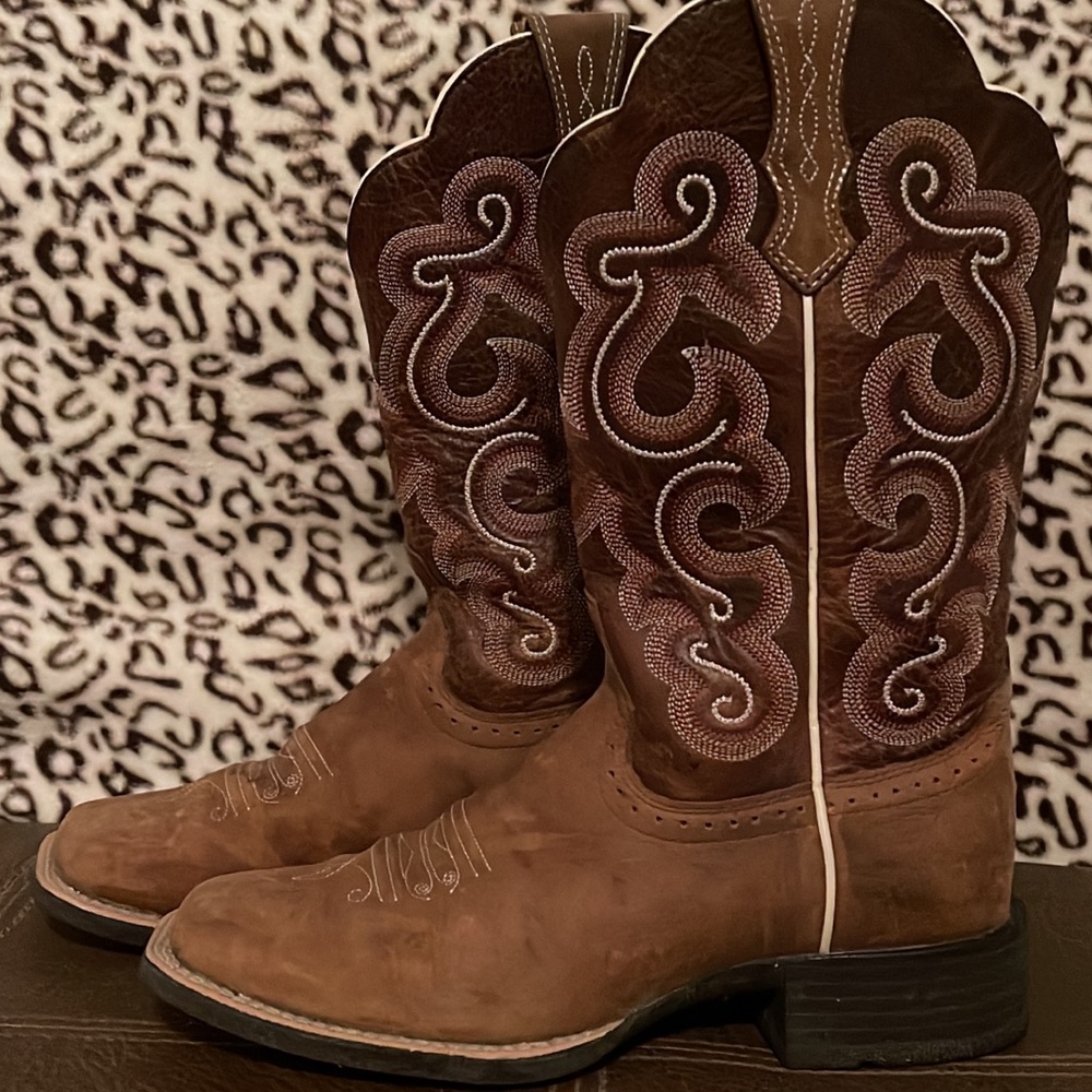 Womens boots